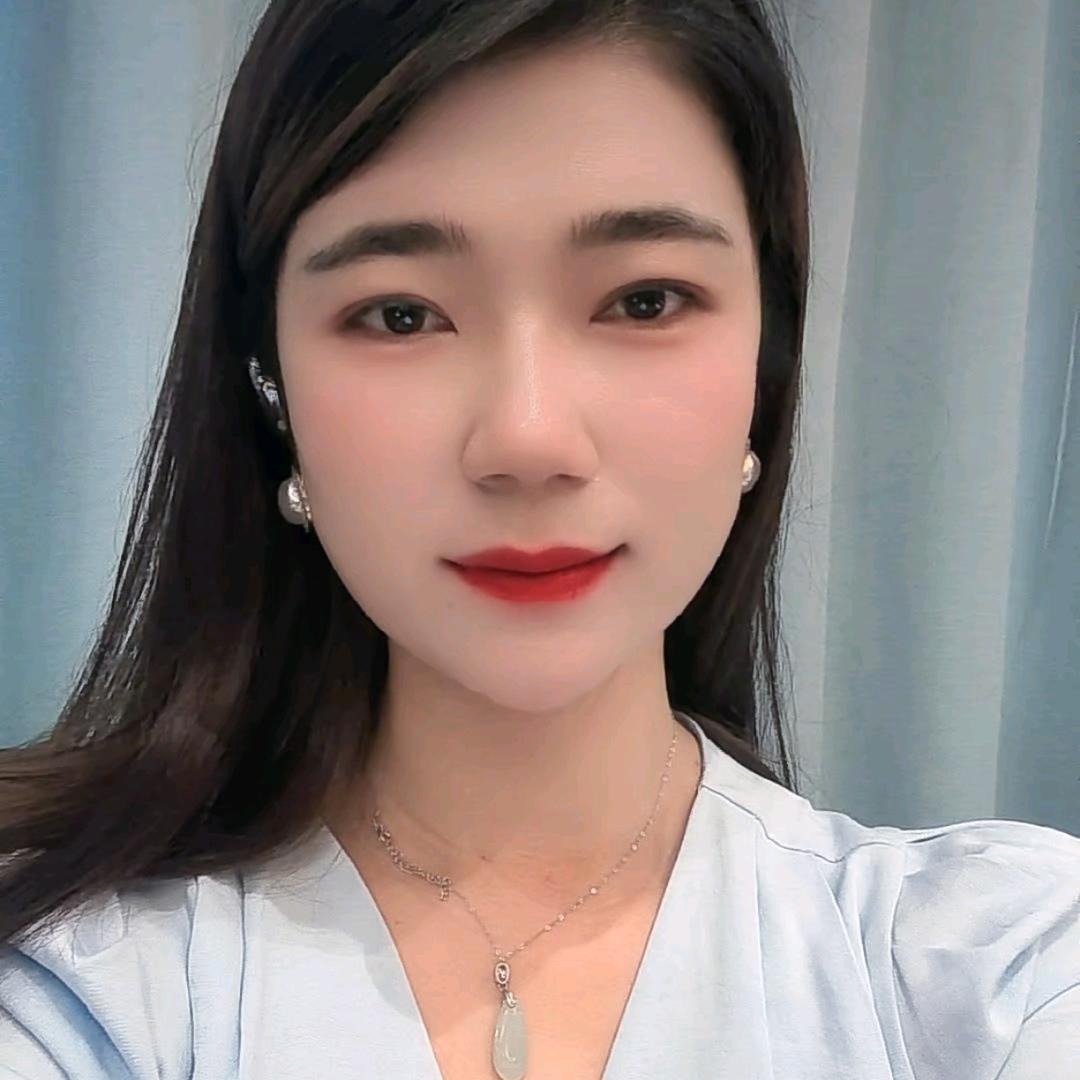 刘子萌起来了