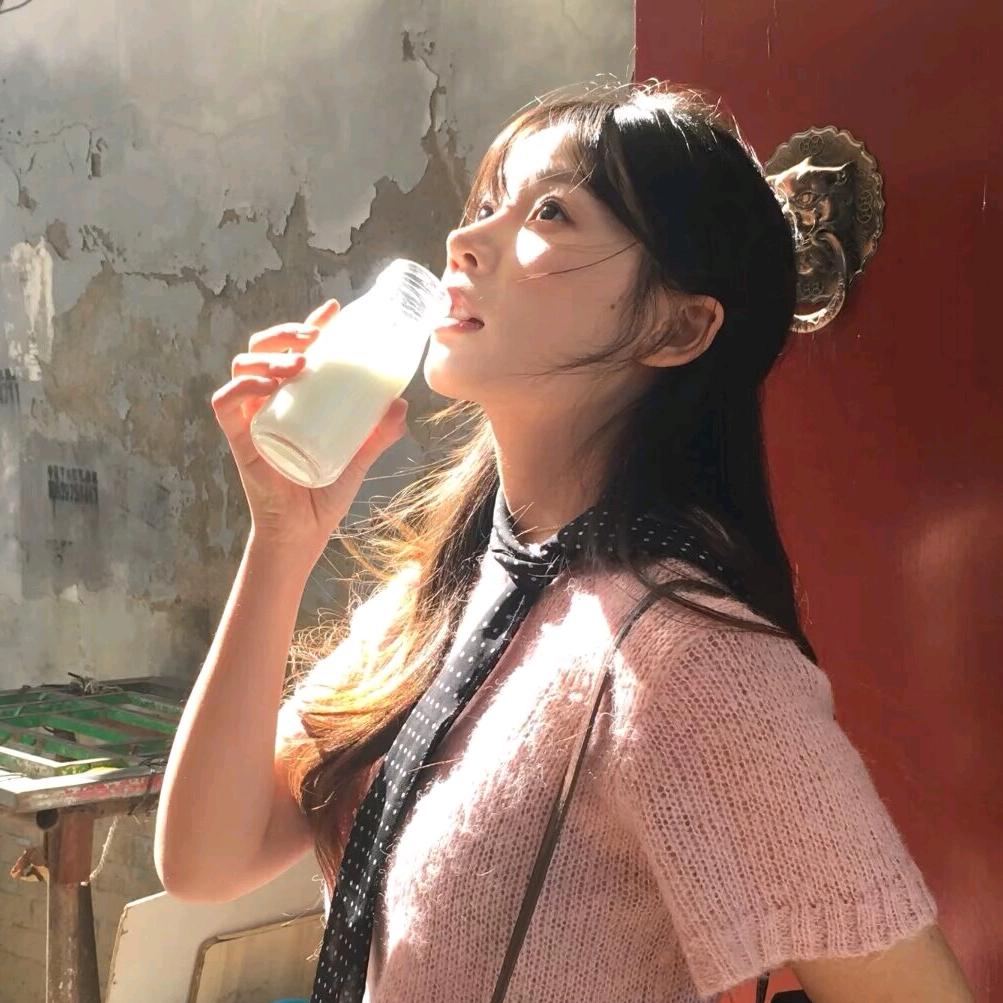 🐷丽叶.