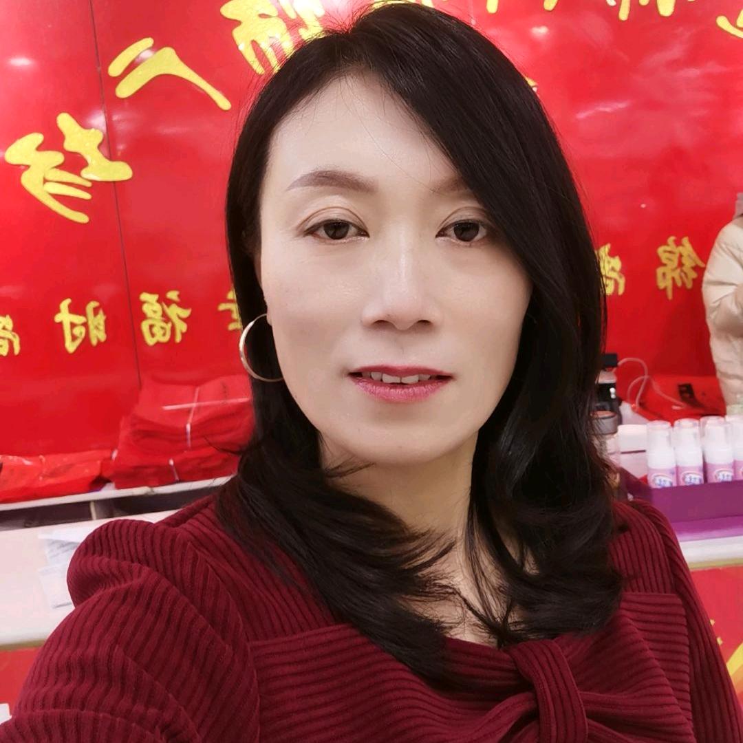 鸿运锦尚服饰广场
