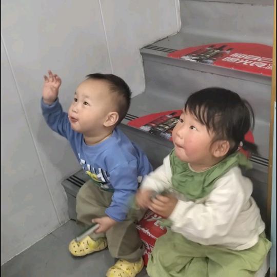 开心每一天。韩少梅。