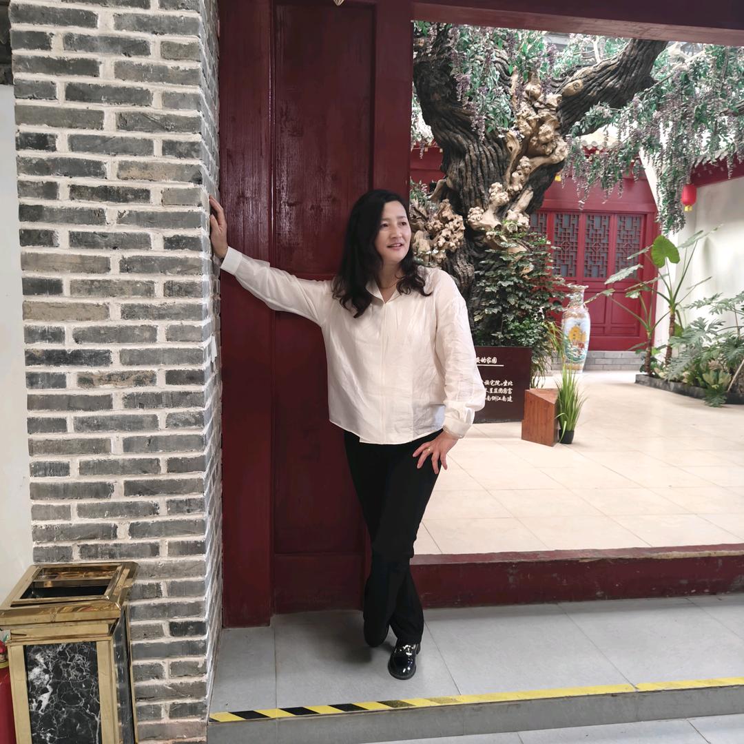 昵