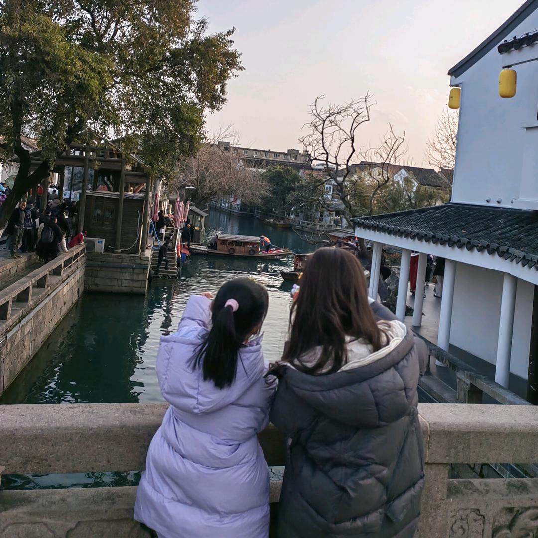 桐小萱👨‍👩‍👧‍👧