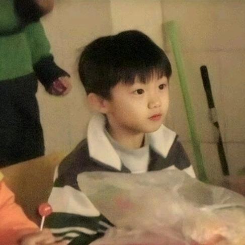 宋1颗茄豆(想见面版 ᐛ )