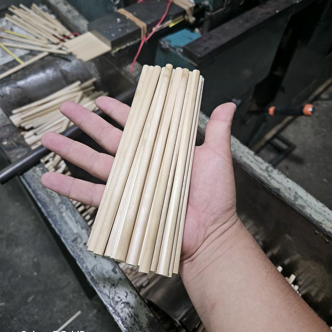 铅笔厂家孟先生