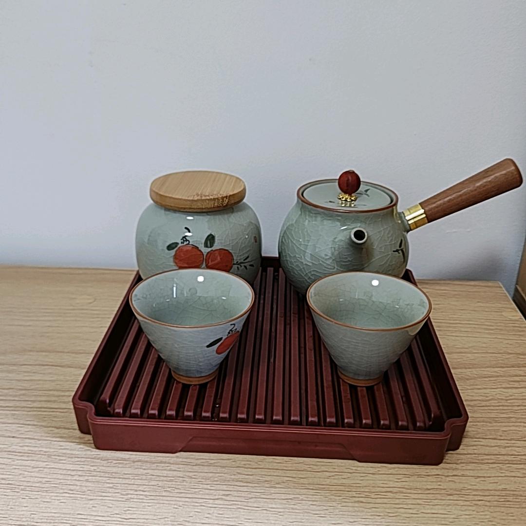 秦汉新城伦柏昱