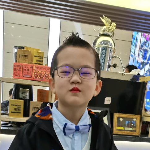 请叫我理他娘🤗🤗