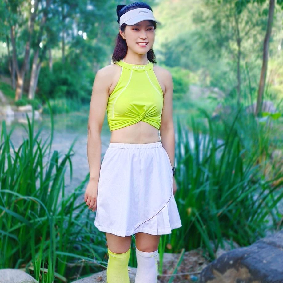 百丽