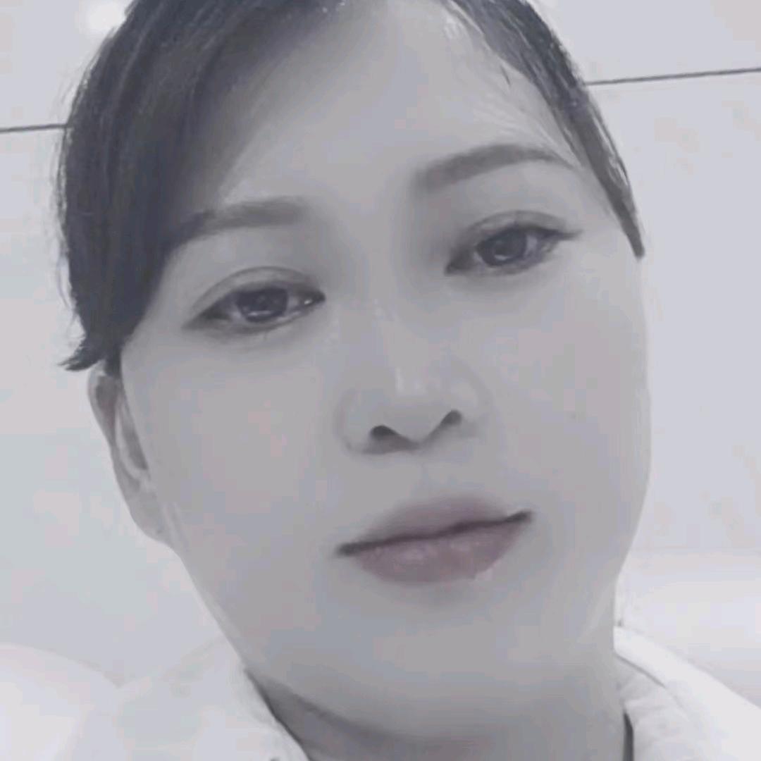 菊菊男女服装