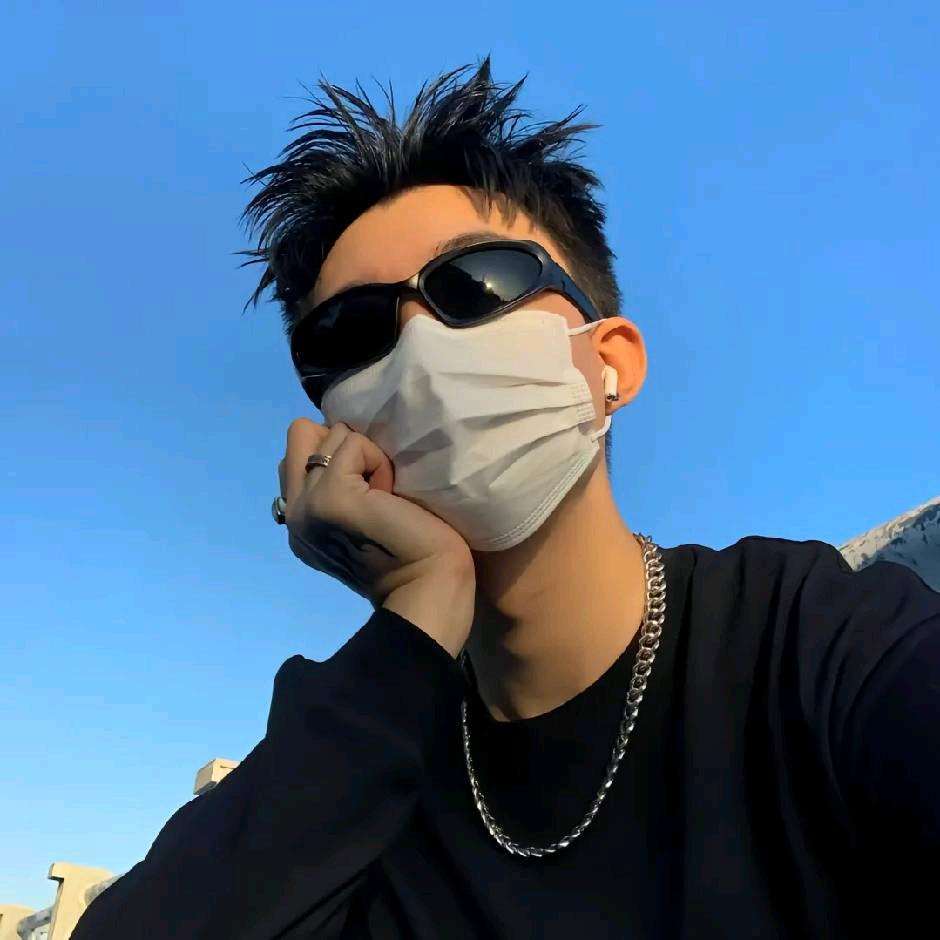 要做骚男中的战斗🐔