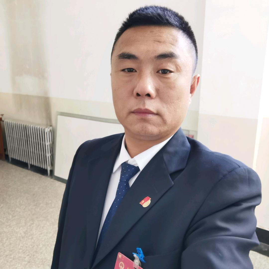 硬核书记小岭子刘强