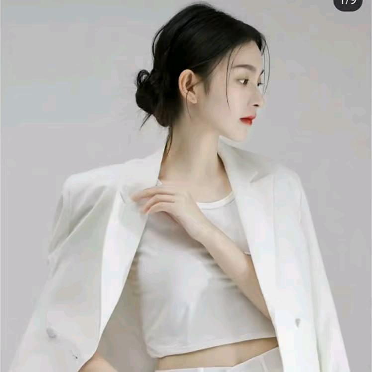颜颜子穿搭