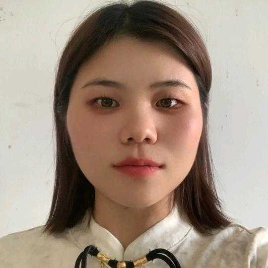 益阳美容师小谢