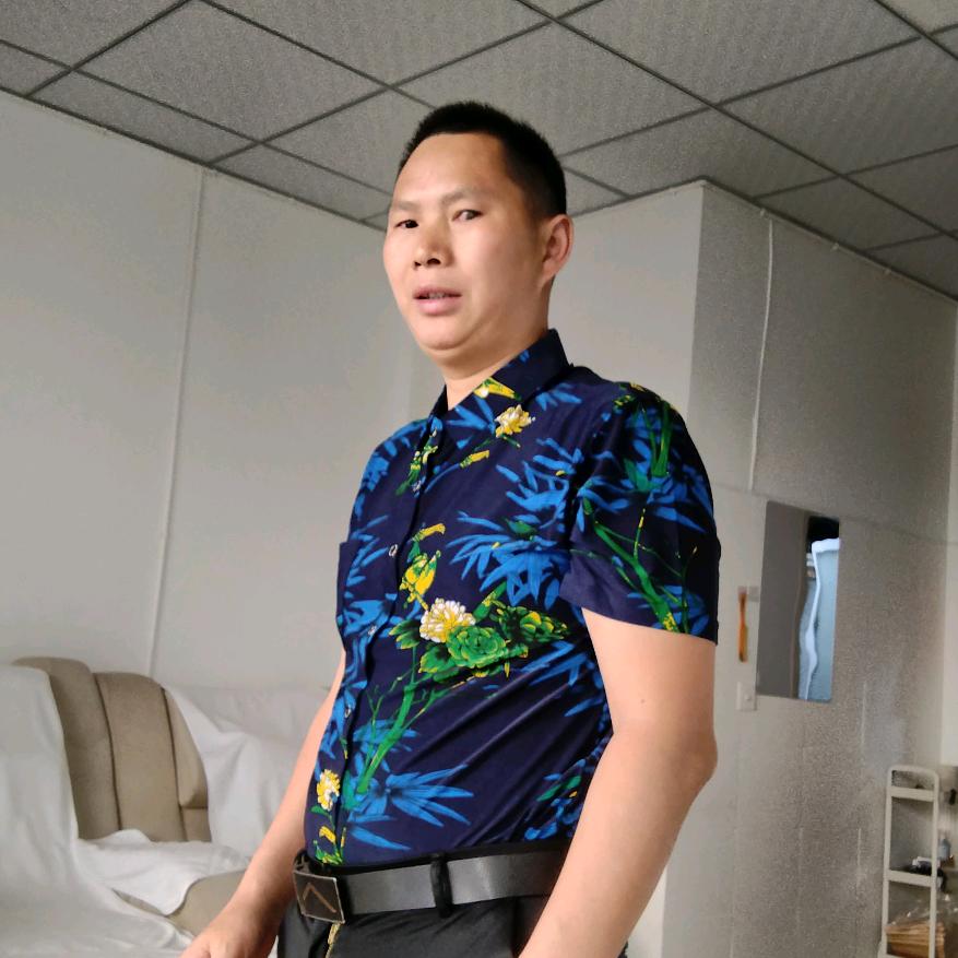 文清歌。