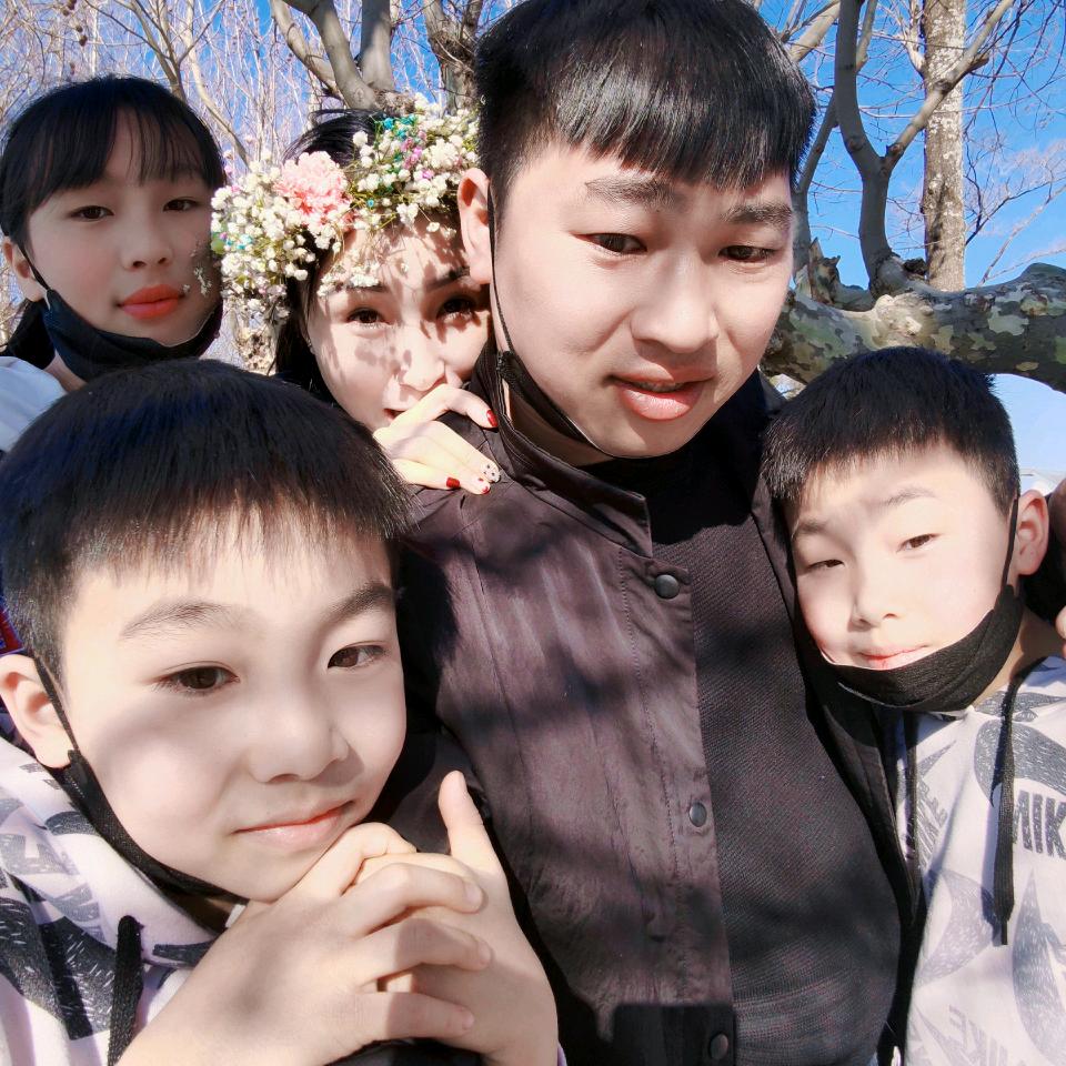 付名伟