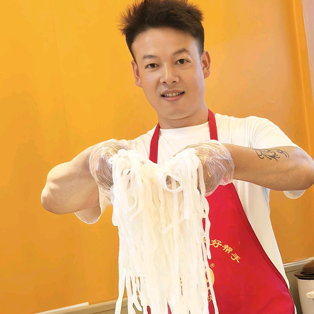小冯砂锅手擀粉