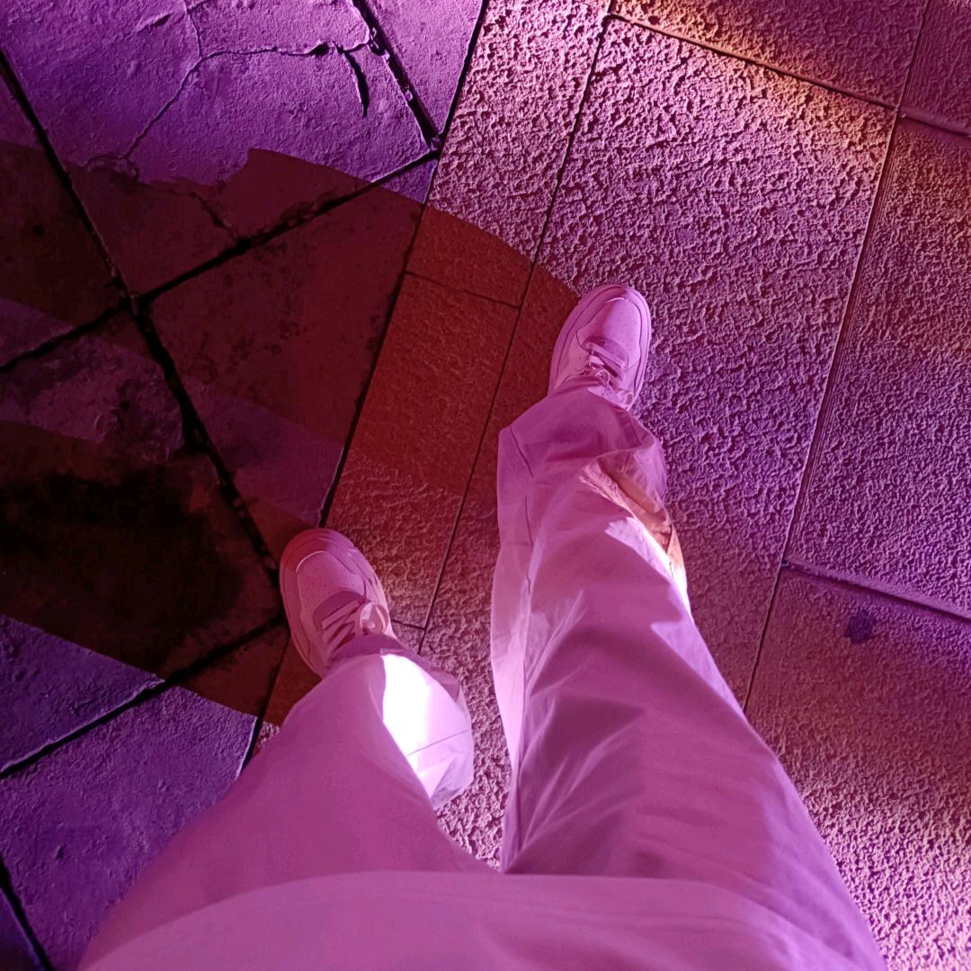 破防了.