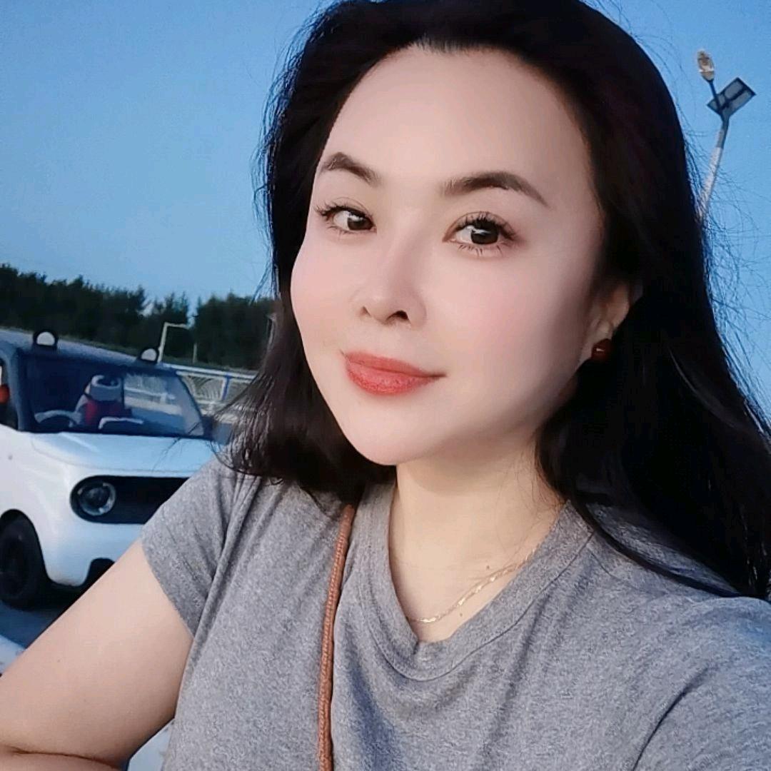 林锦依🌹🎤