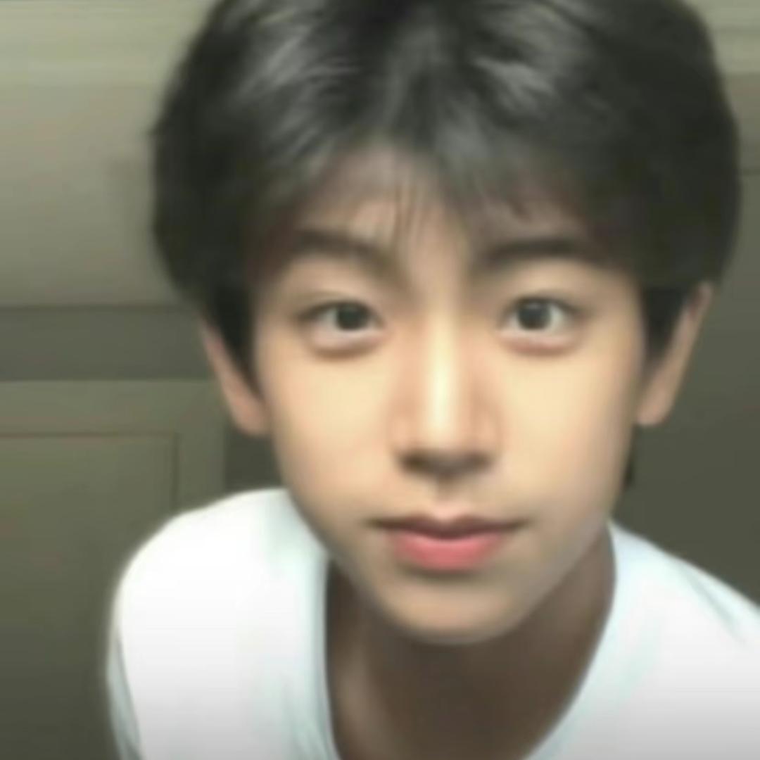 喝了芝芝就莓莓