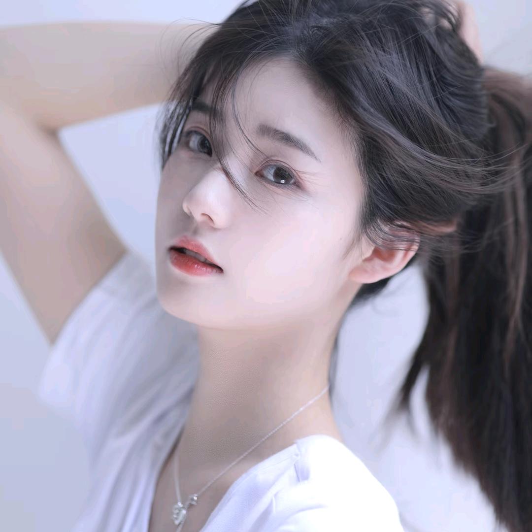 李果子《下午2点40开播》