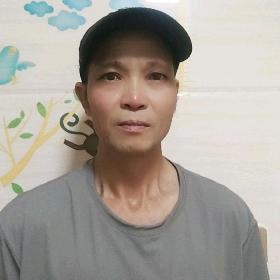 专业铺瓷砖