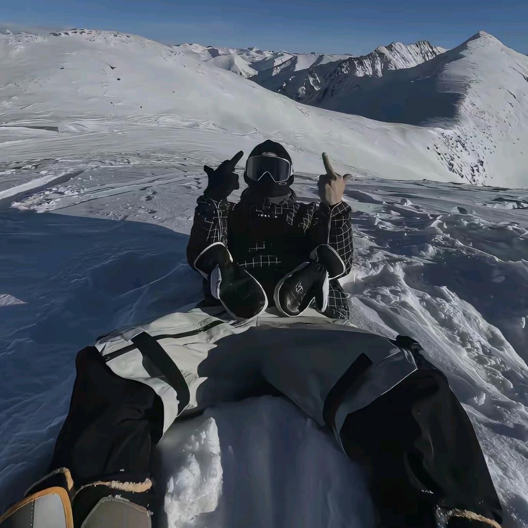 纯纯（雪山领队）