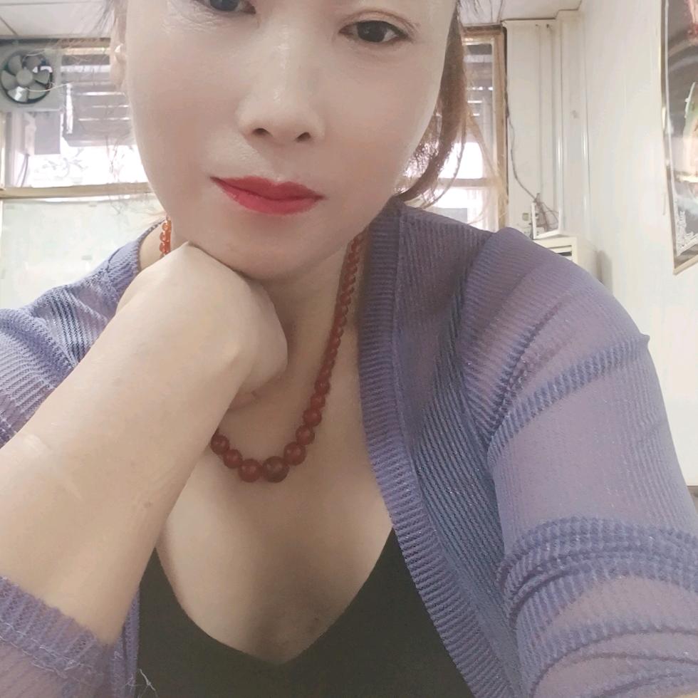红红