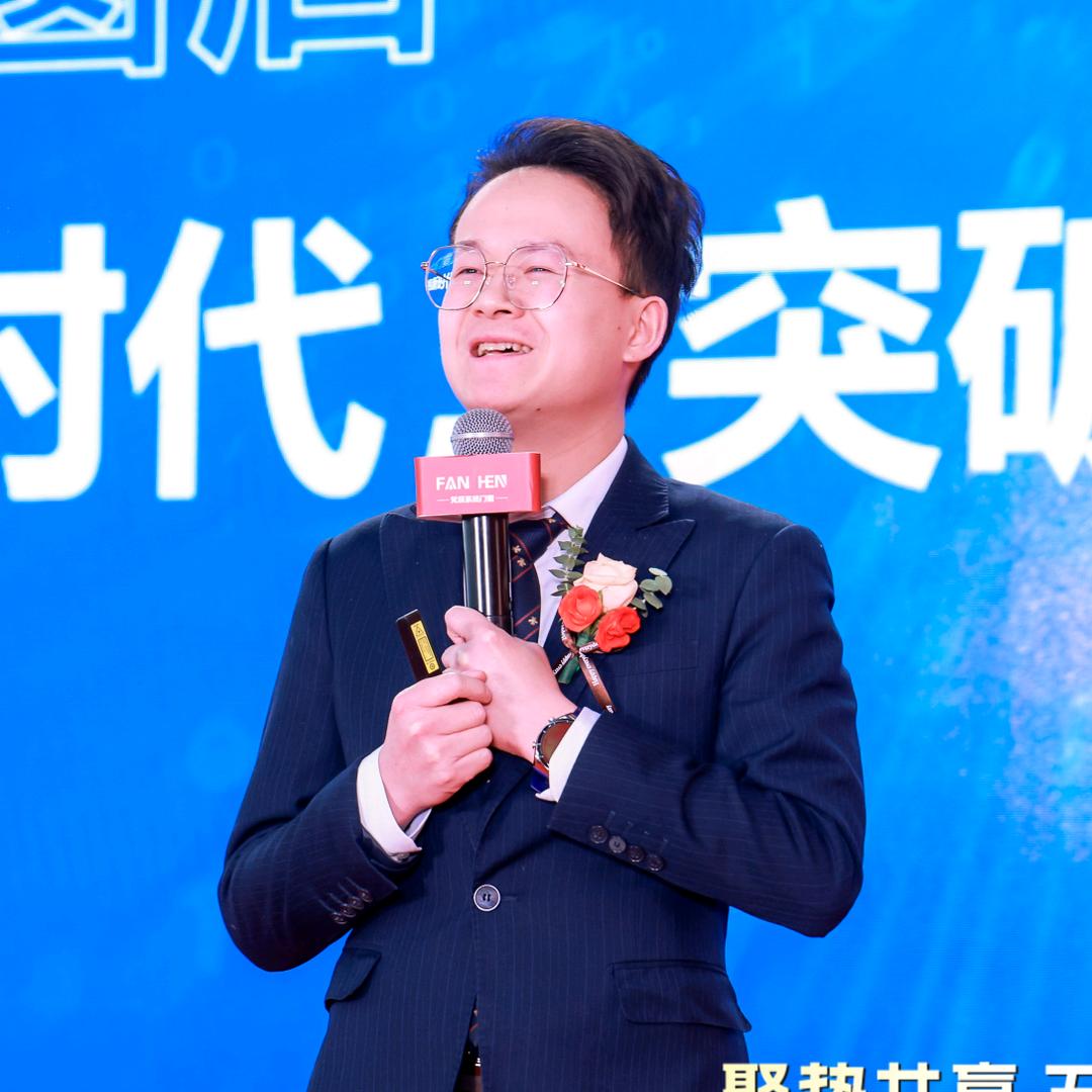 门窗教练李老师