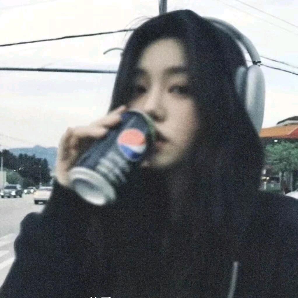 D.  ᥫᩣ