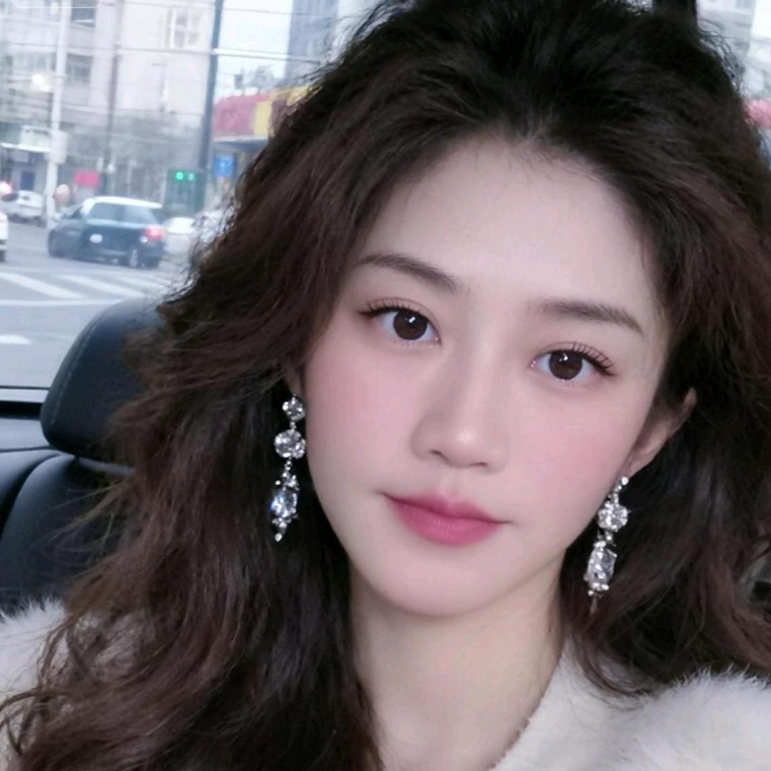 柒柒很爱玩