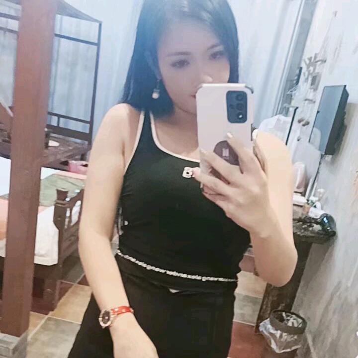 @卖轮挖的黄小姐