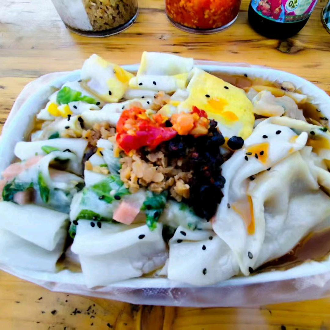 牛漏寿司客《肠粉》