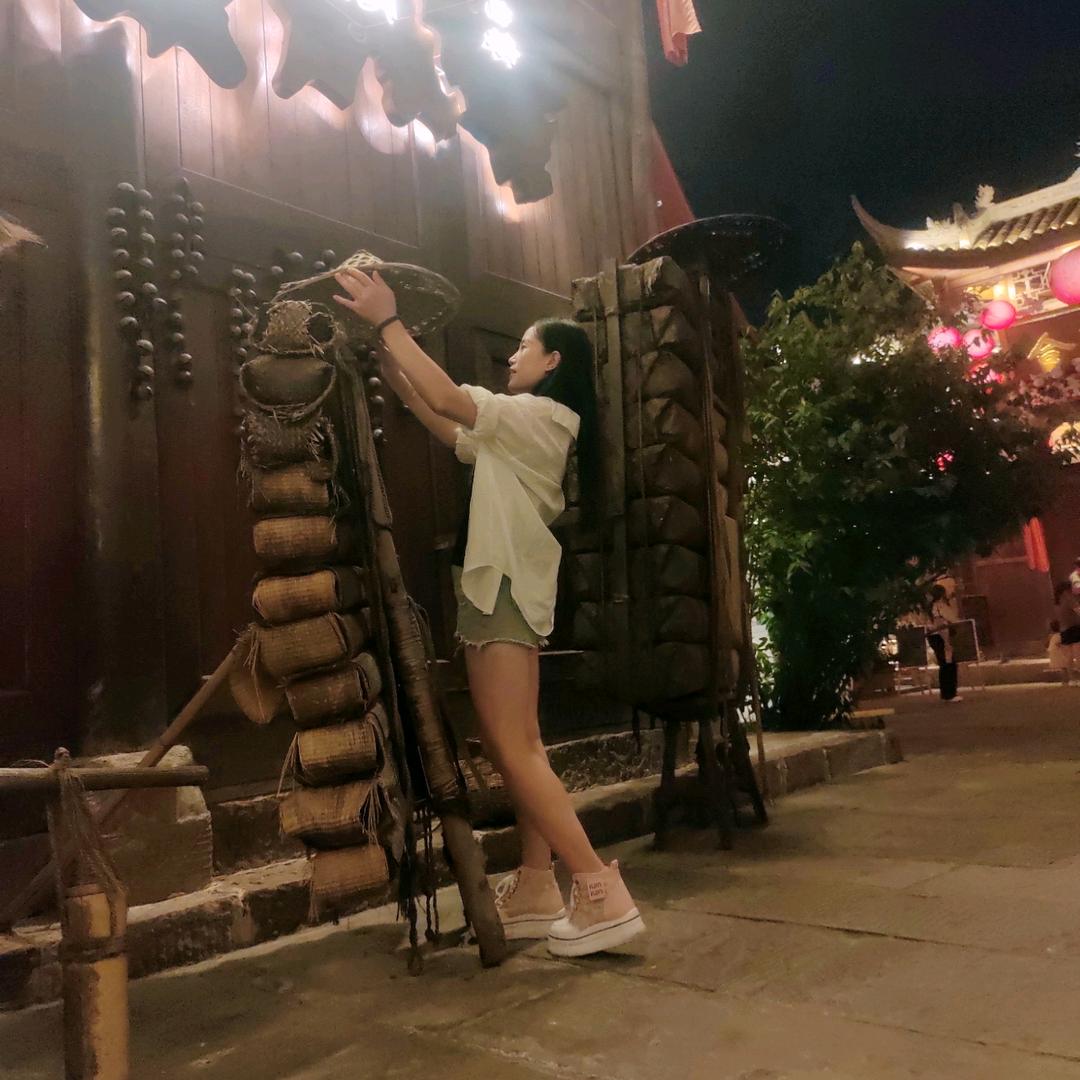 婷婷小姐姐