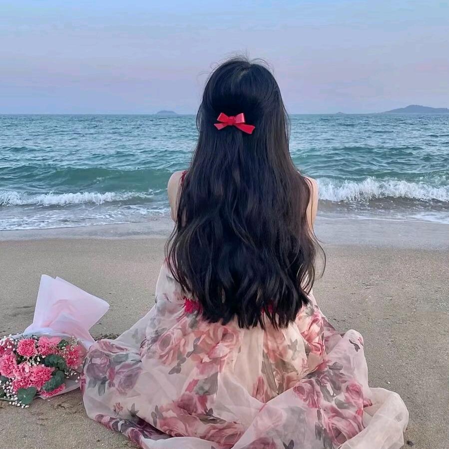 小茜