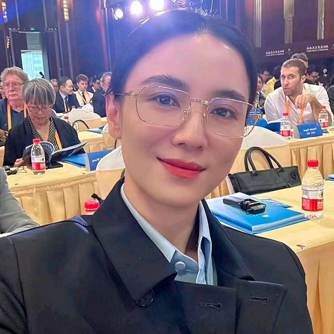 丁点儿爱喝点儿🍺