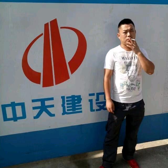 雪豹开槽突击队丶褚文剑