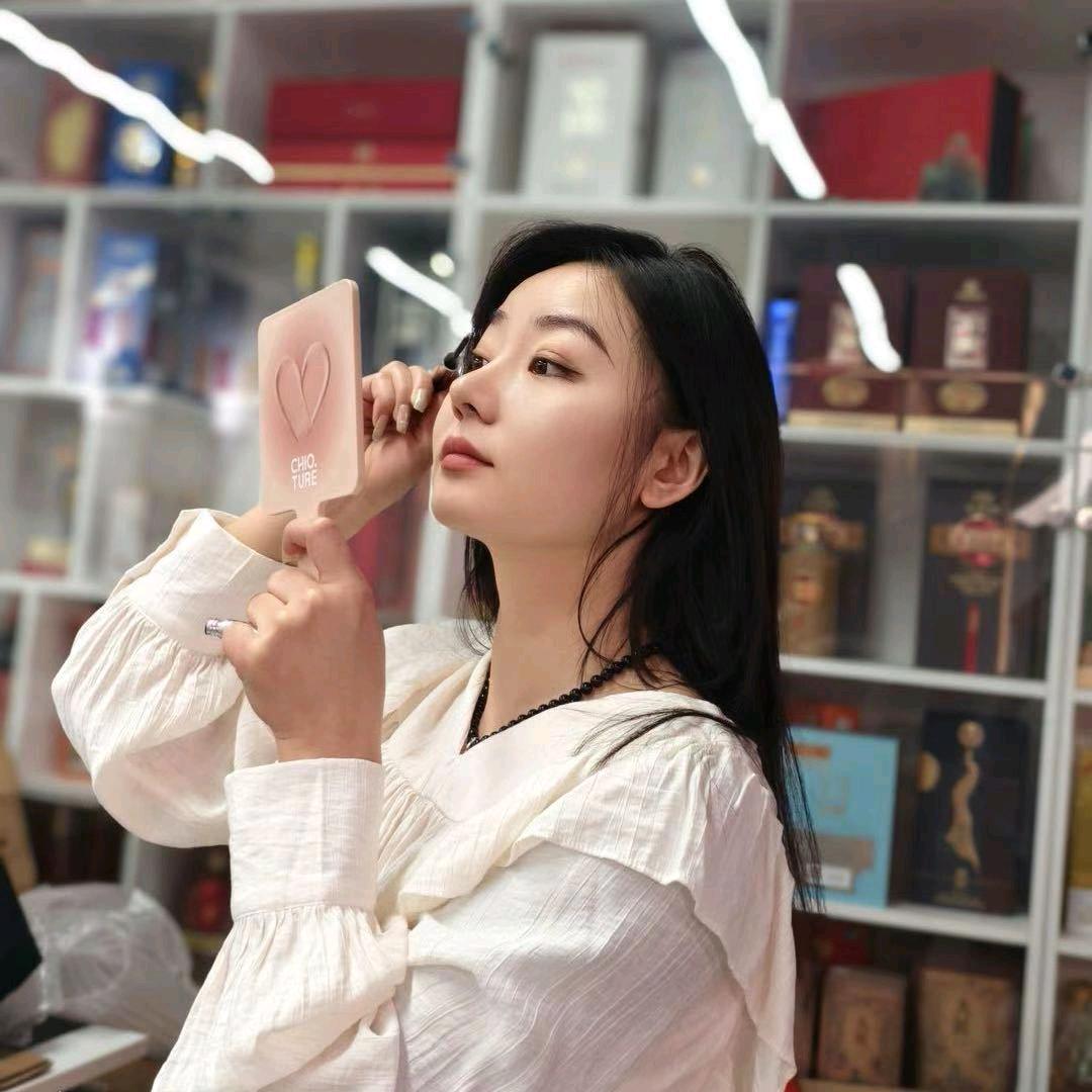 媛媛女王👸