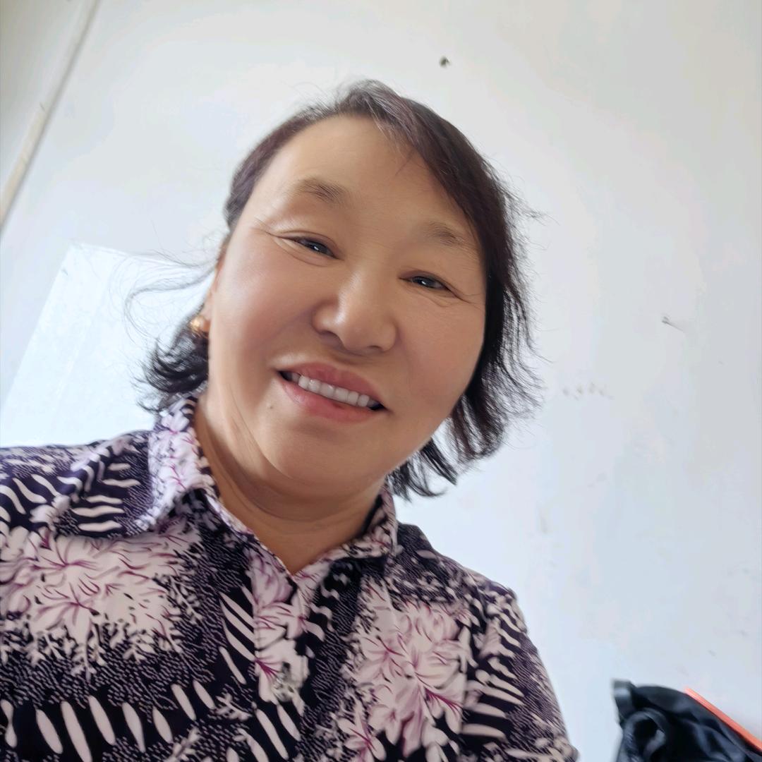 淑英爱唱歌，早上：6点30分开播