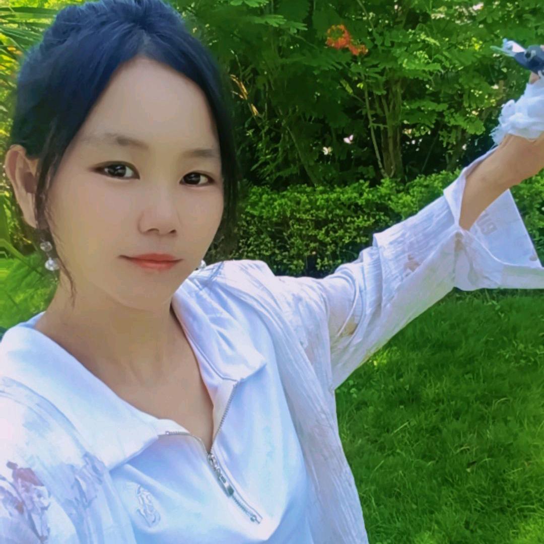 小芬