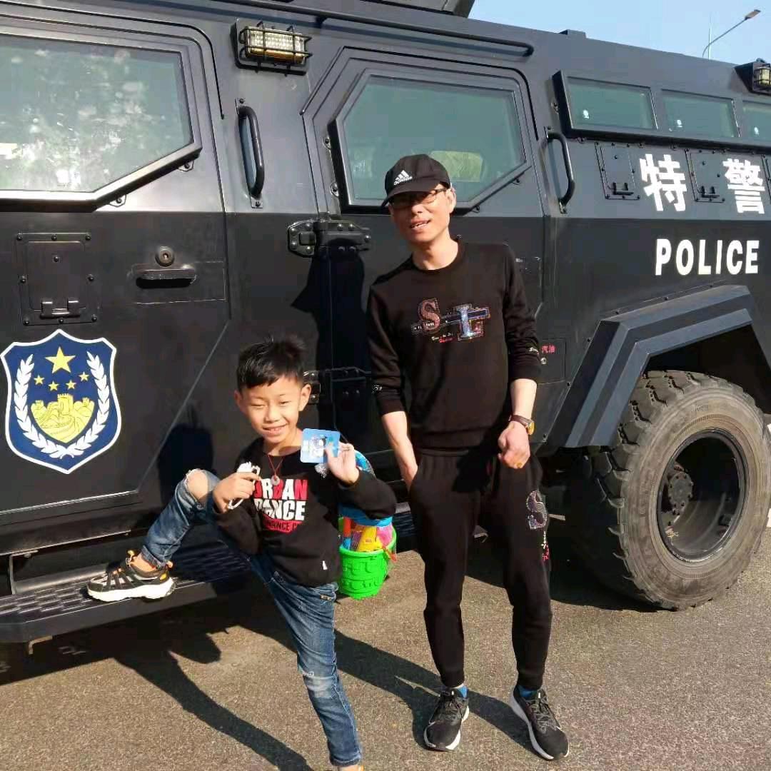 龙的传人？？？？？？？？