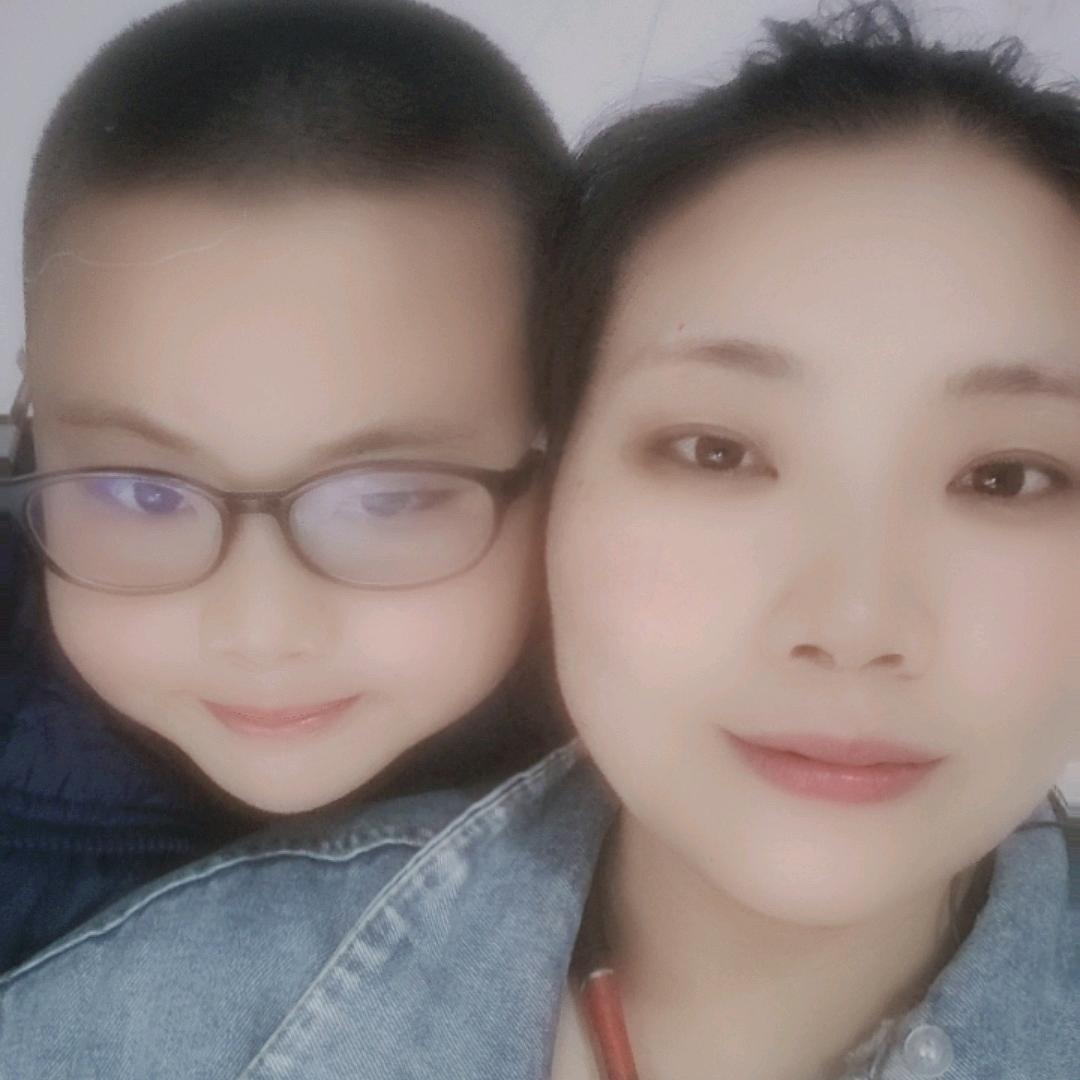 英子