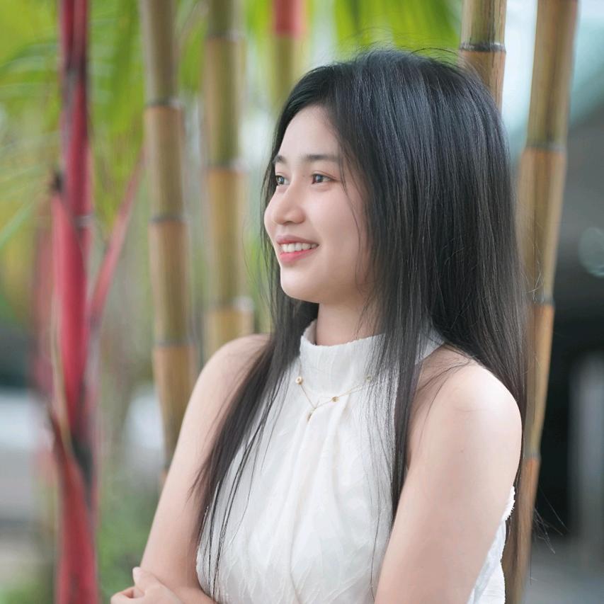 💃Lway Moe Lin Oo😊