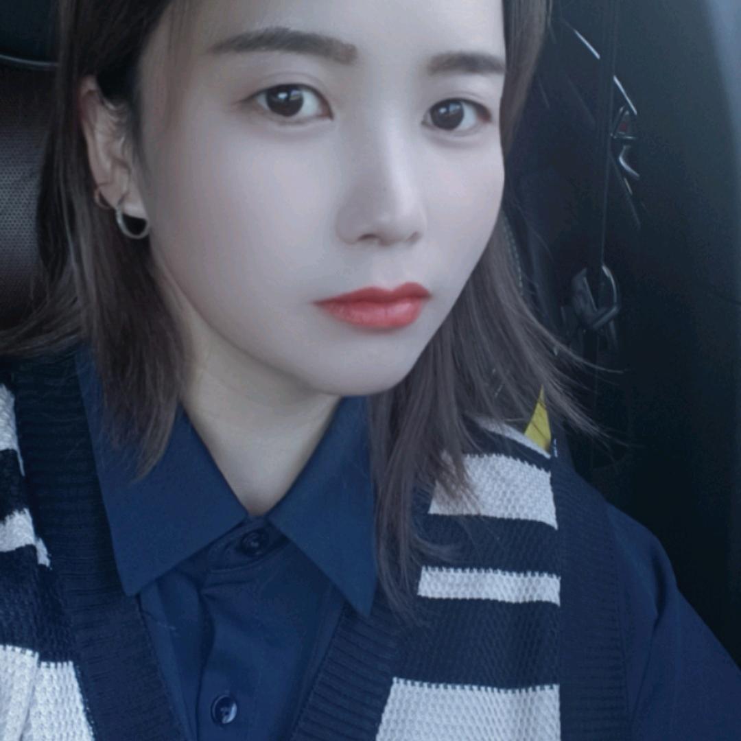沉默 ٨ـﮩﮩ٨ـ♡ﮩ٨ـﮩﮩ٨