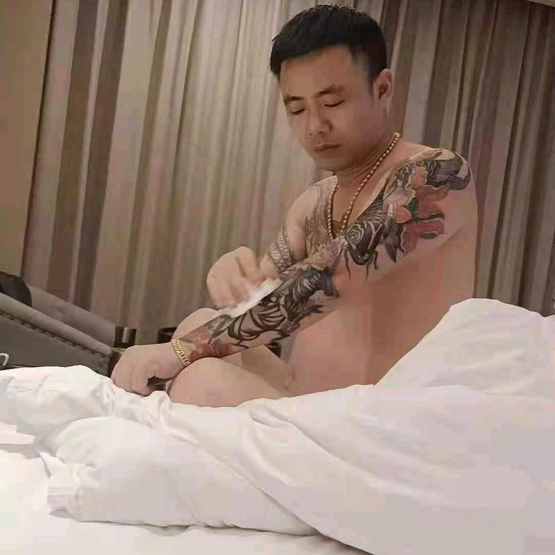 乱世🏃求💃生存
