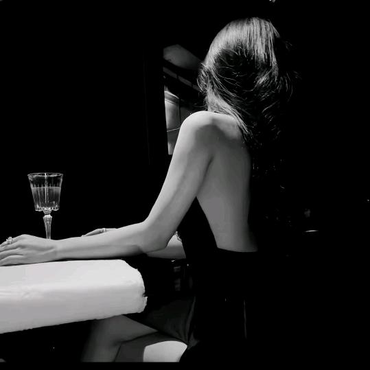 晚晚ღ
