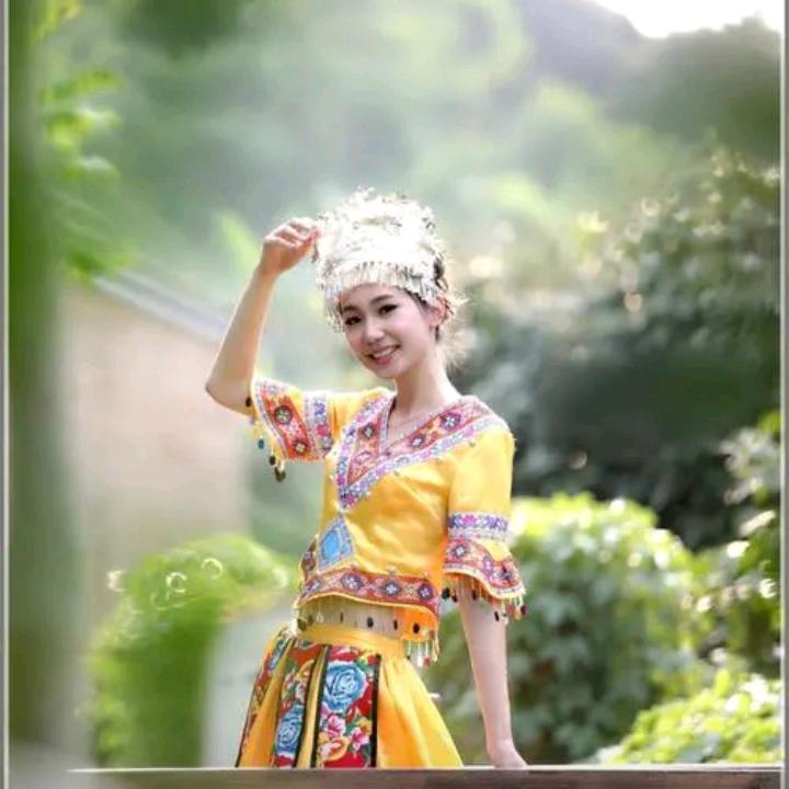 苗家阿妹