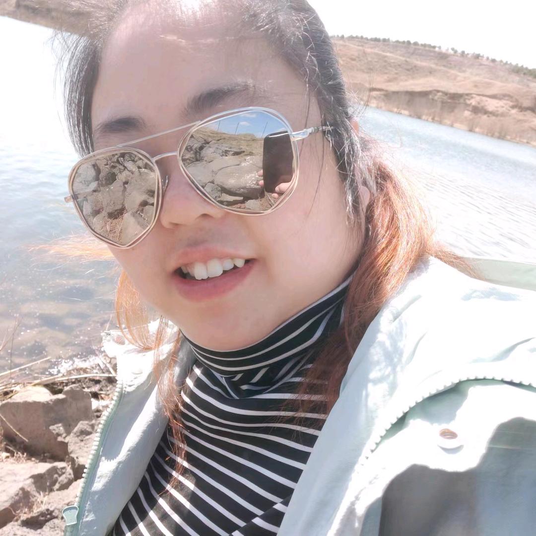 🙈爱笑的胖妹妹🙈