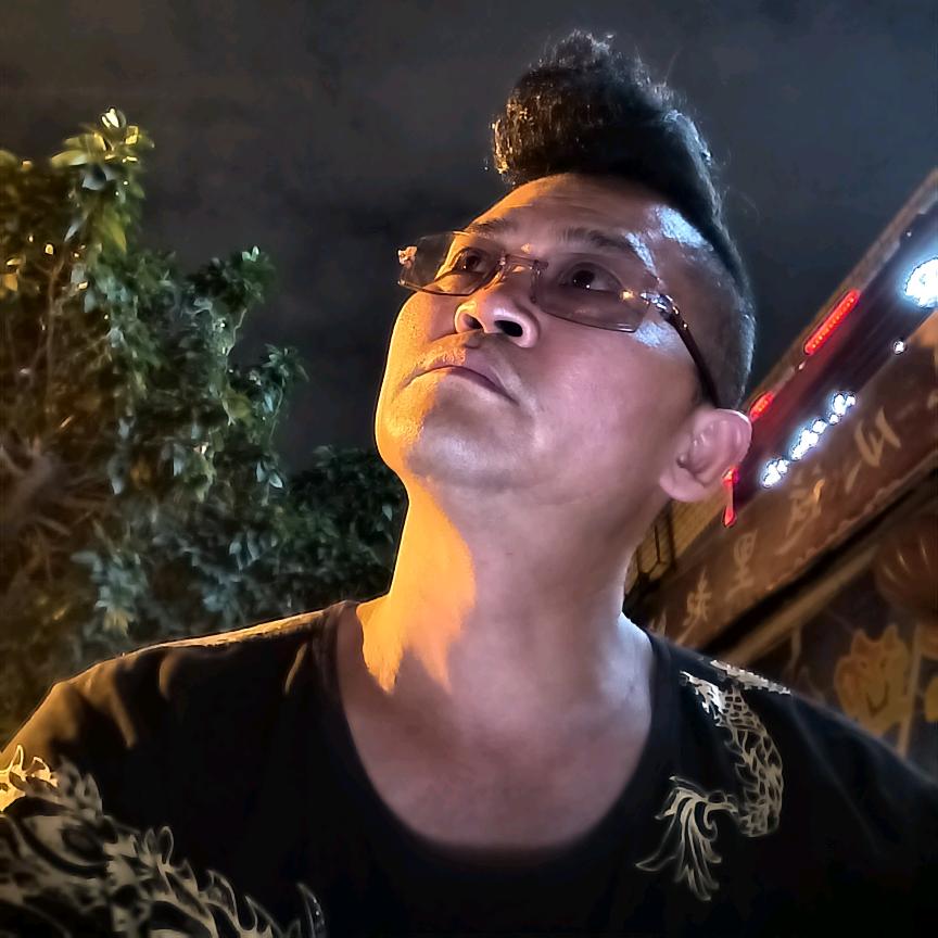 喜剧龍哥麦克风（疯）