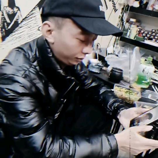 天黑路滑人心复杂