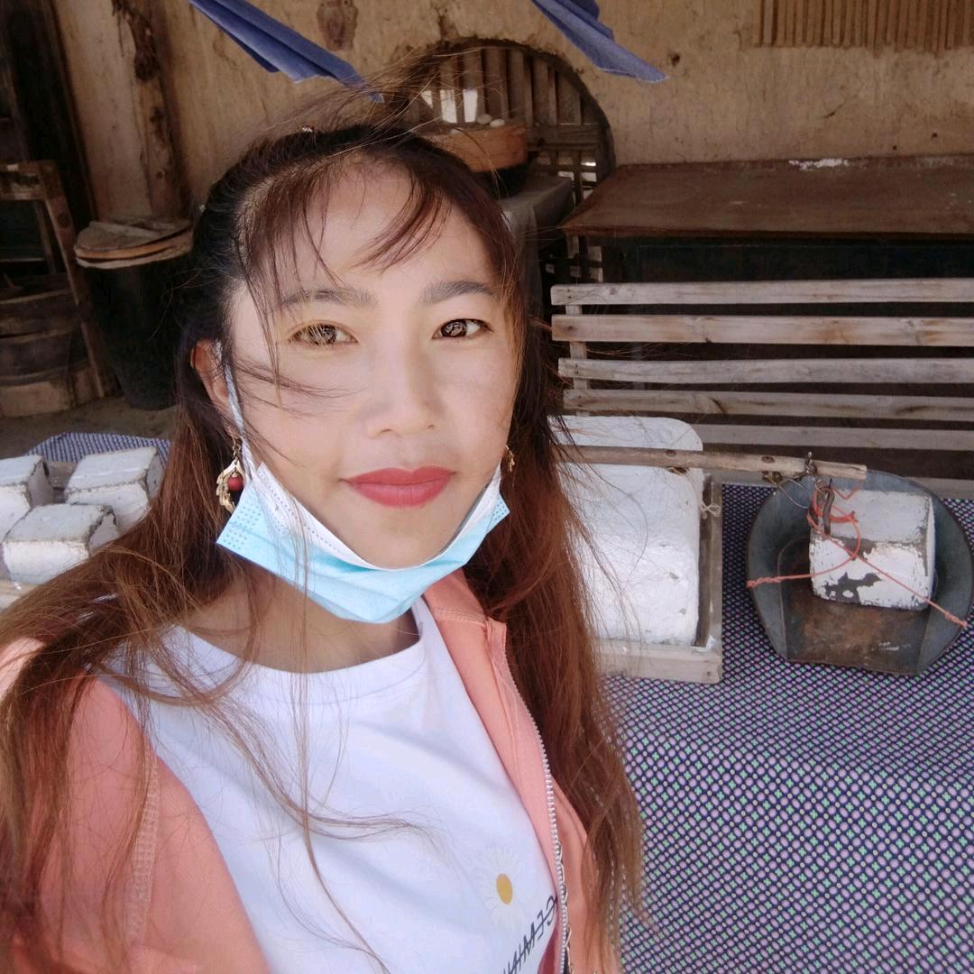 伪装微笑