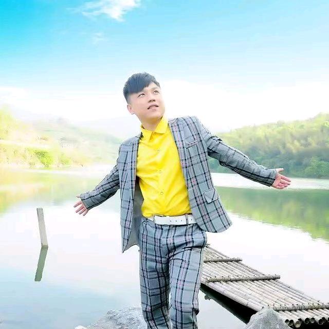 小楷教唱歌